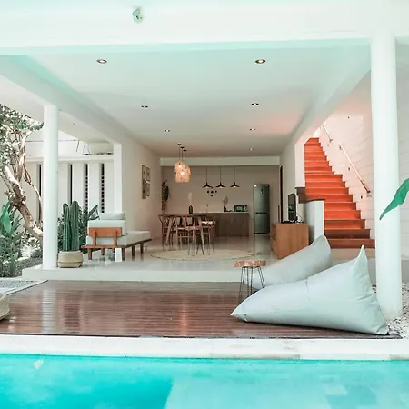 Casa Naima Petitenget Villa